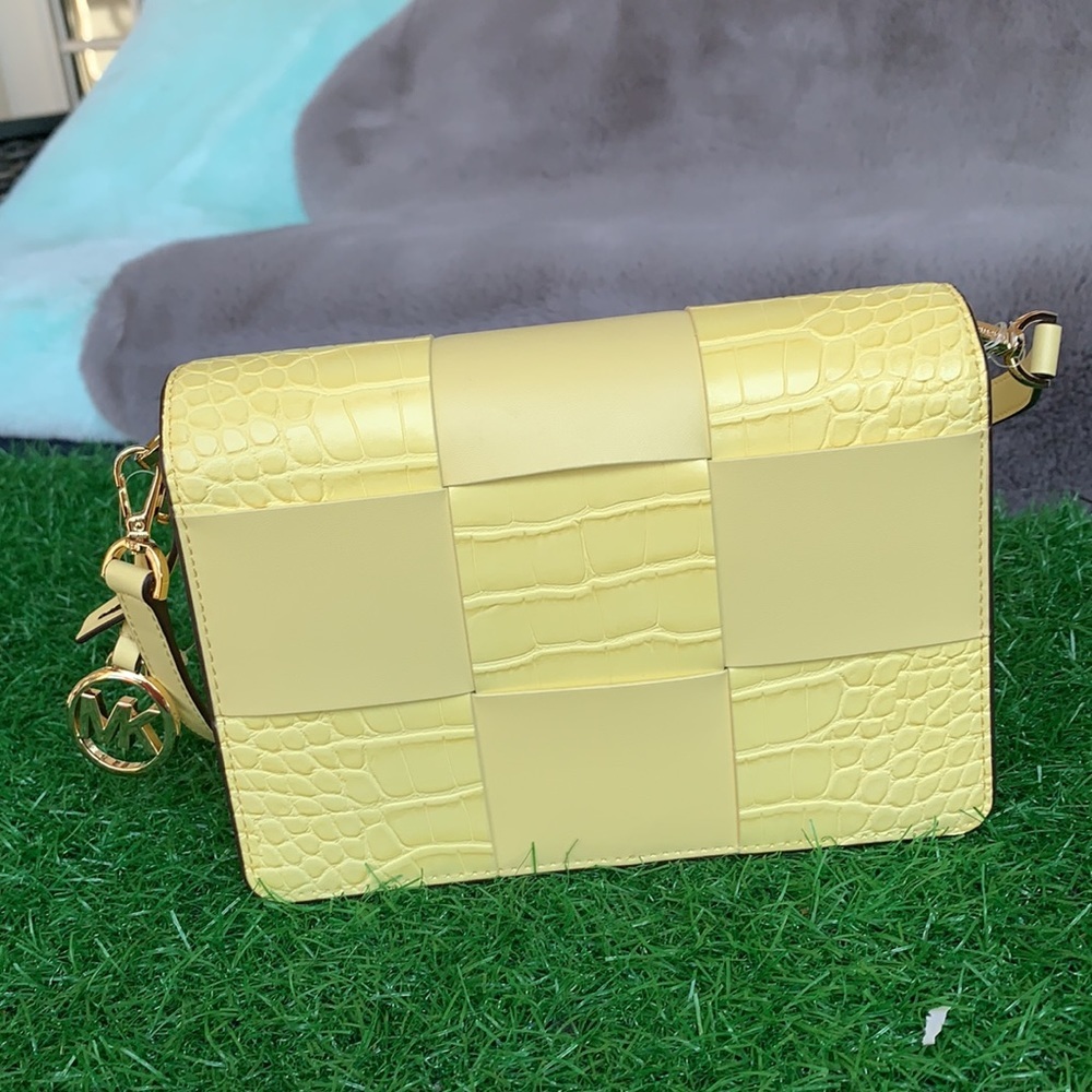 MICHAEL KORS MERCER SM CLUTCH XBODY BUTTERCUP - Picture 9 of 15